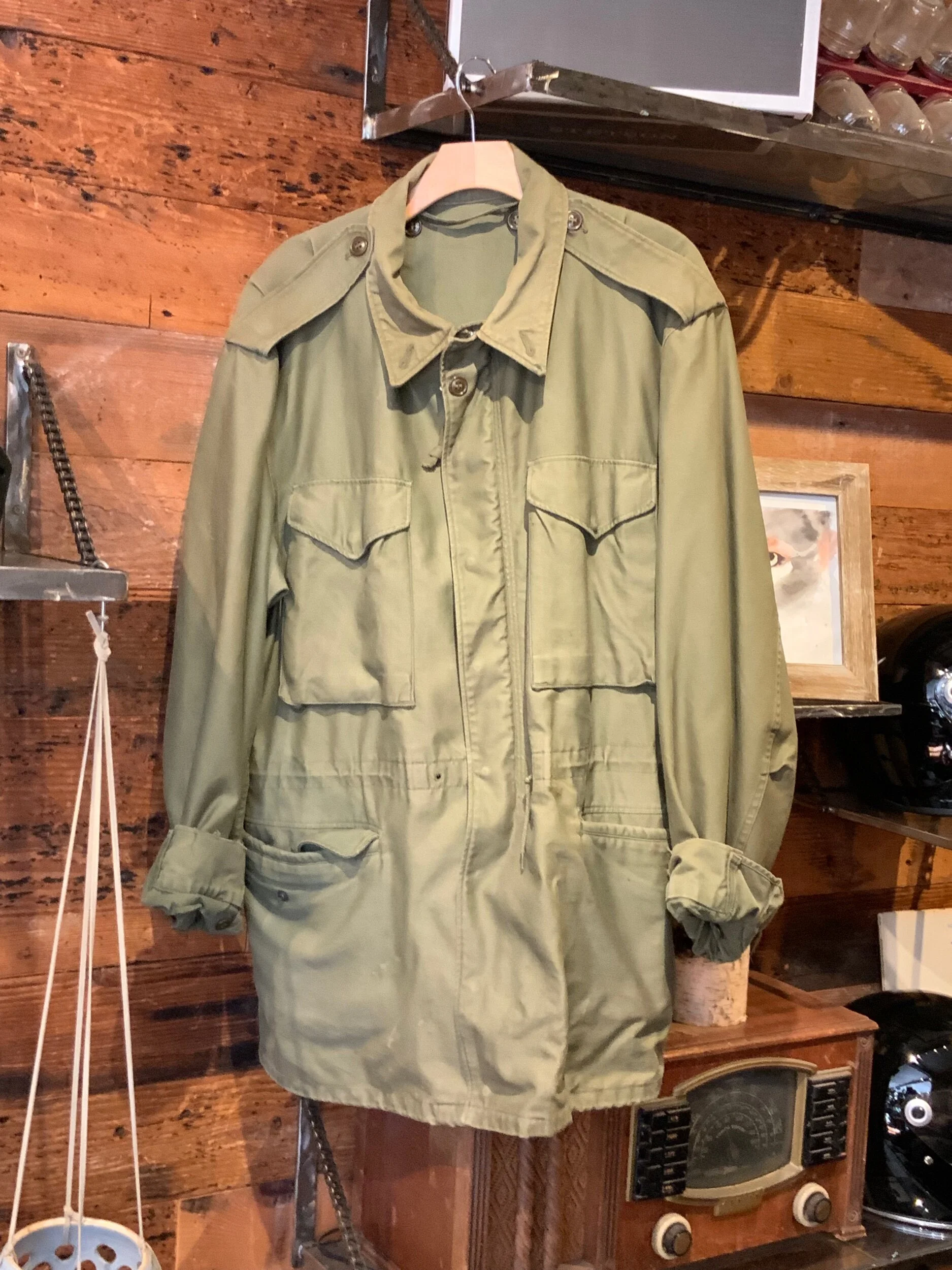 B1DDEE06-AE78-431A-9B3F-5A268EB3E797