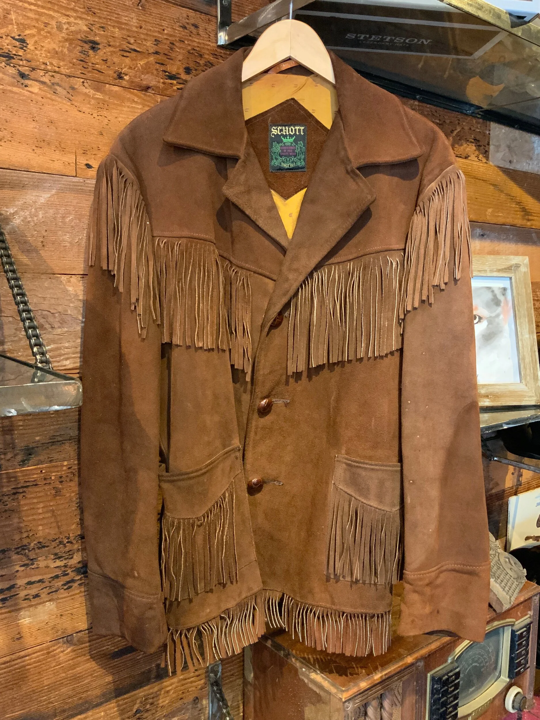 C02FF012-027F-4D50-A275-A5440368801E