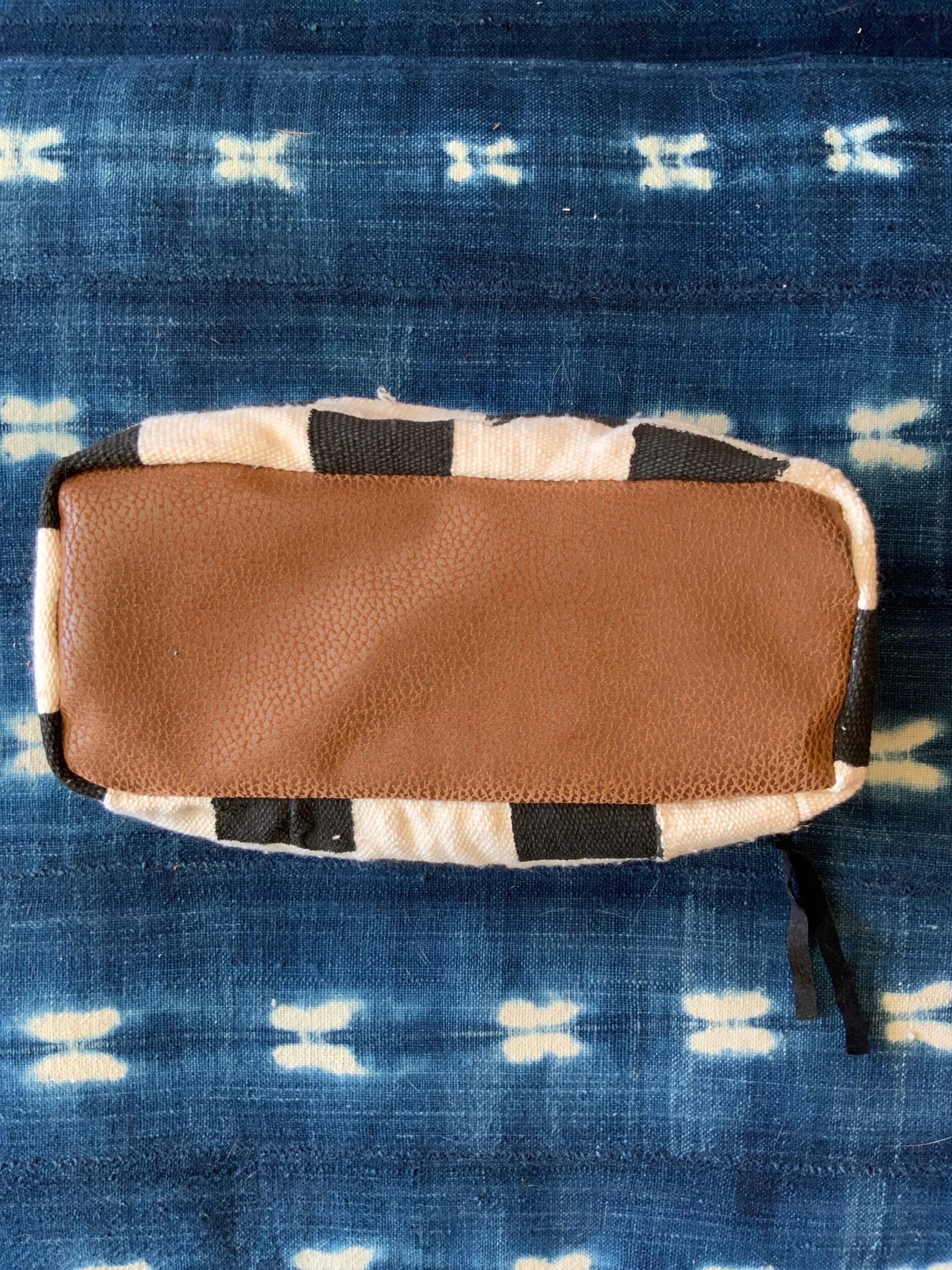 074ED499-3000-45E7-84AB-0288E1F3696B