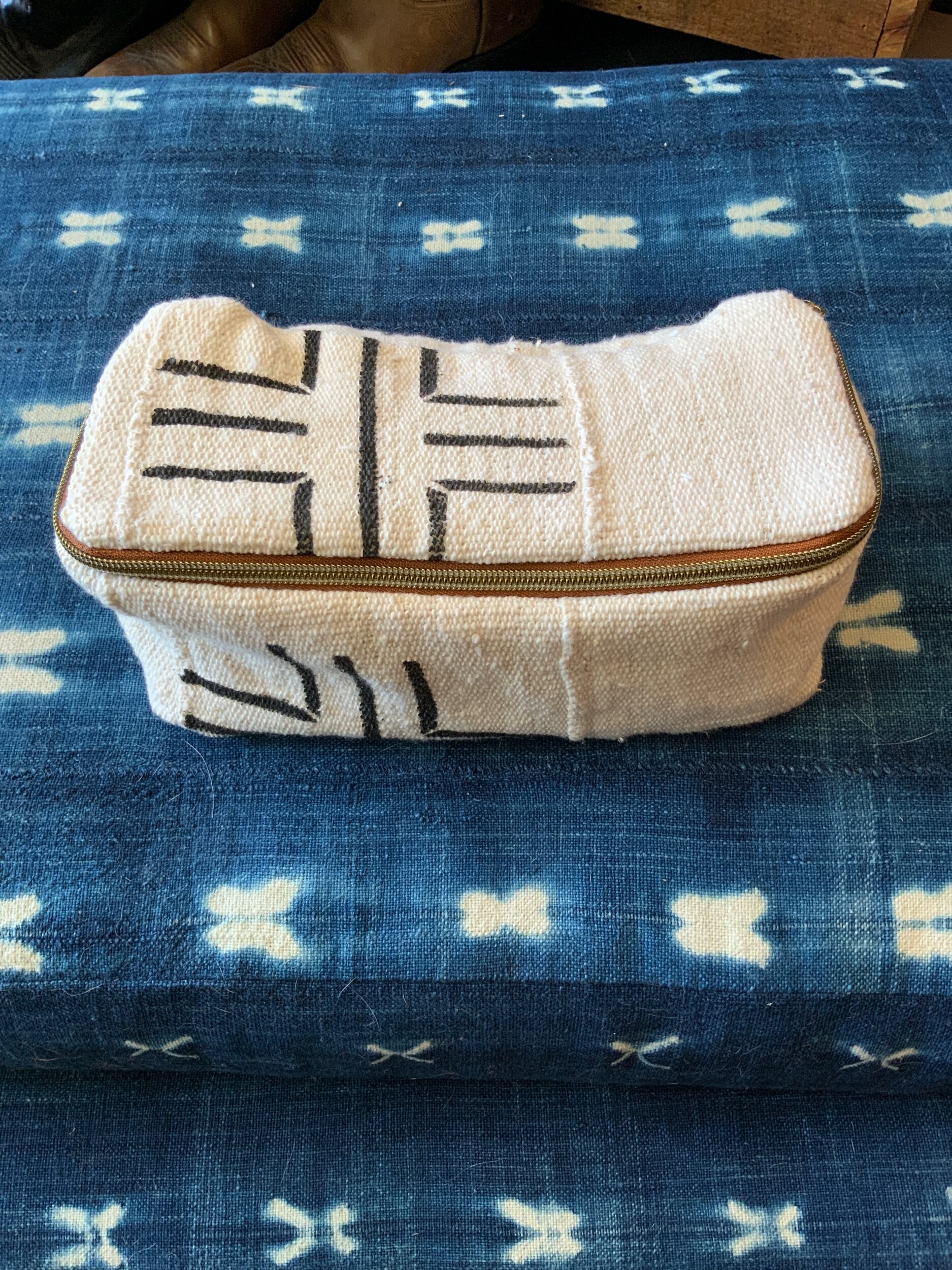 77F8D815-7A82-4E25-98E6-4E0C071E13AC