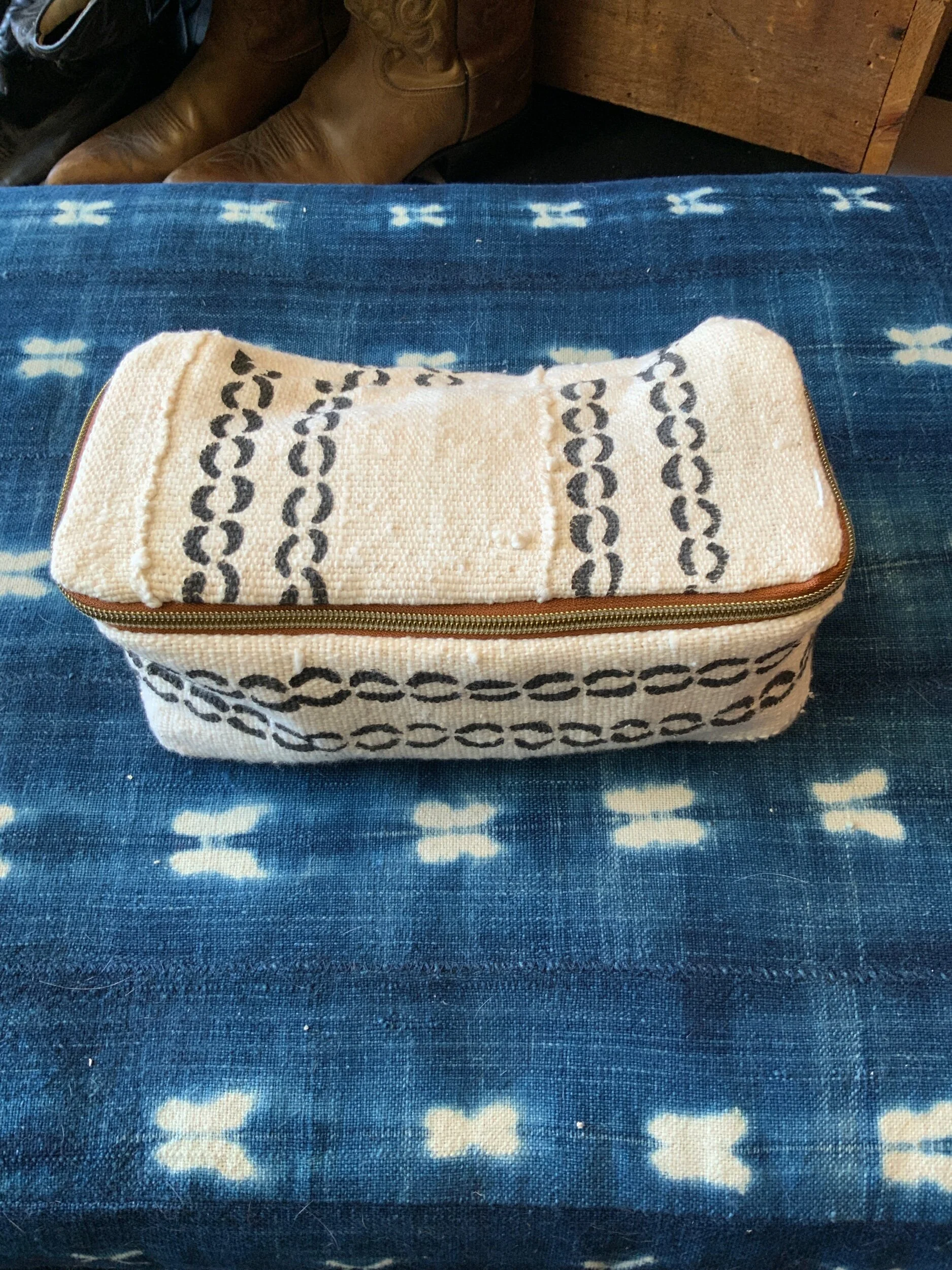 CEAD5948-020E-434E-AFE4-9F3A15C4D5A6