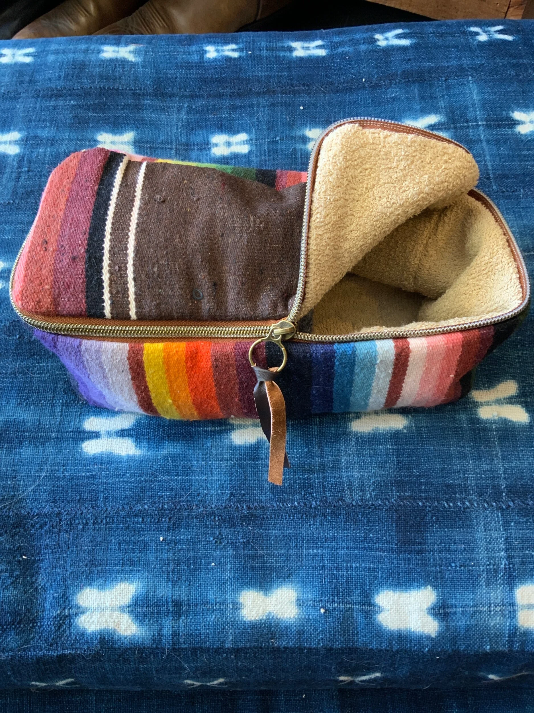 CBEED2AE-7F6A-486D-BE2A-CF2822B4F5E2