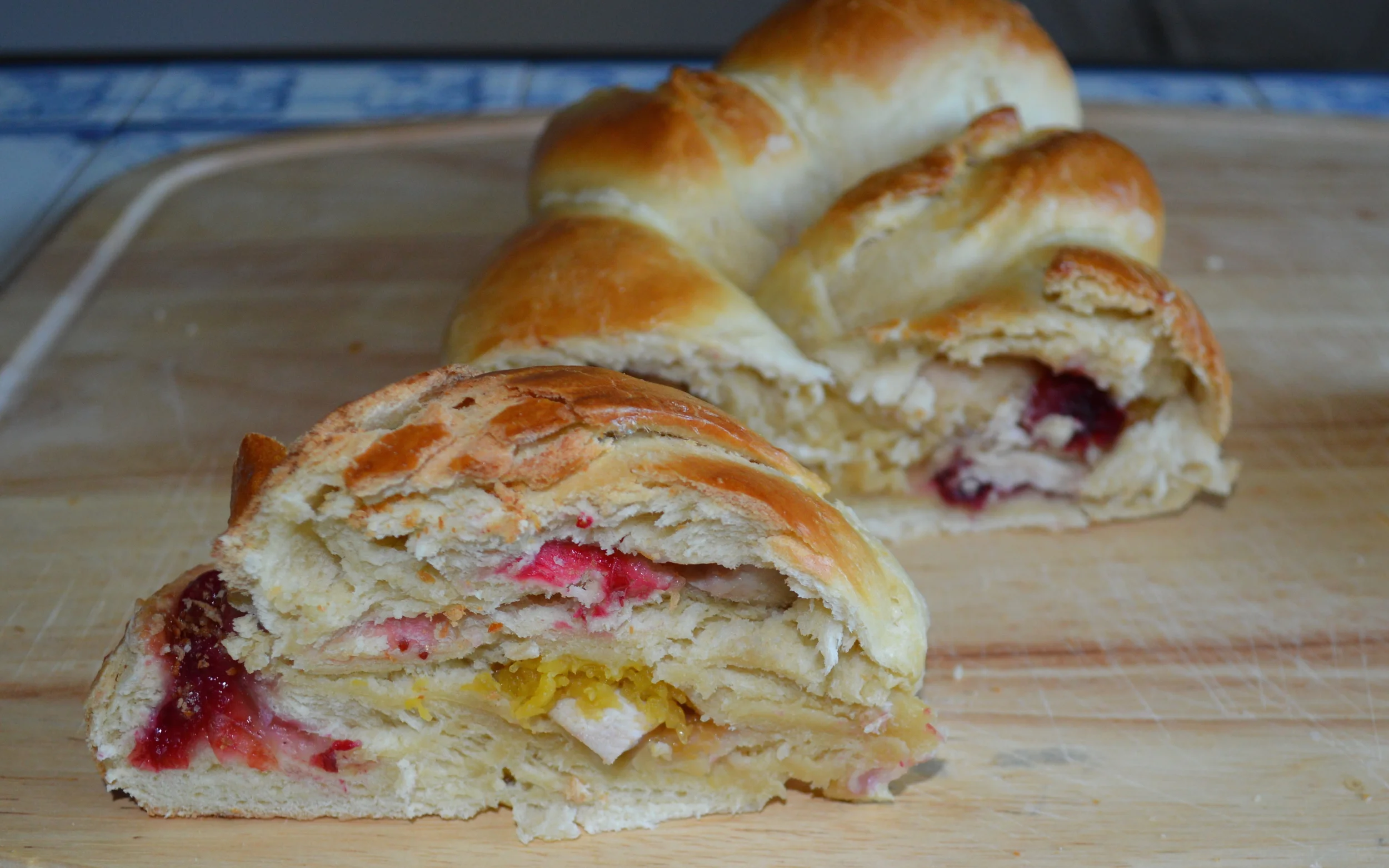 Thanksgiving Challah.JPG