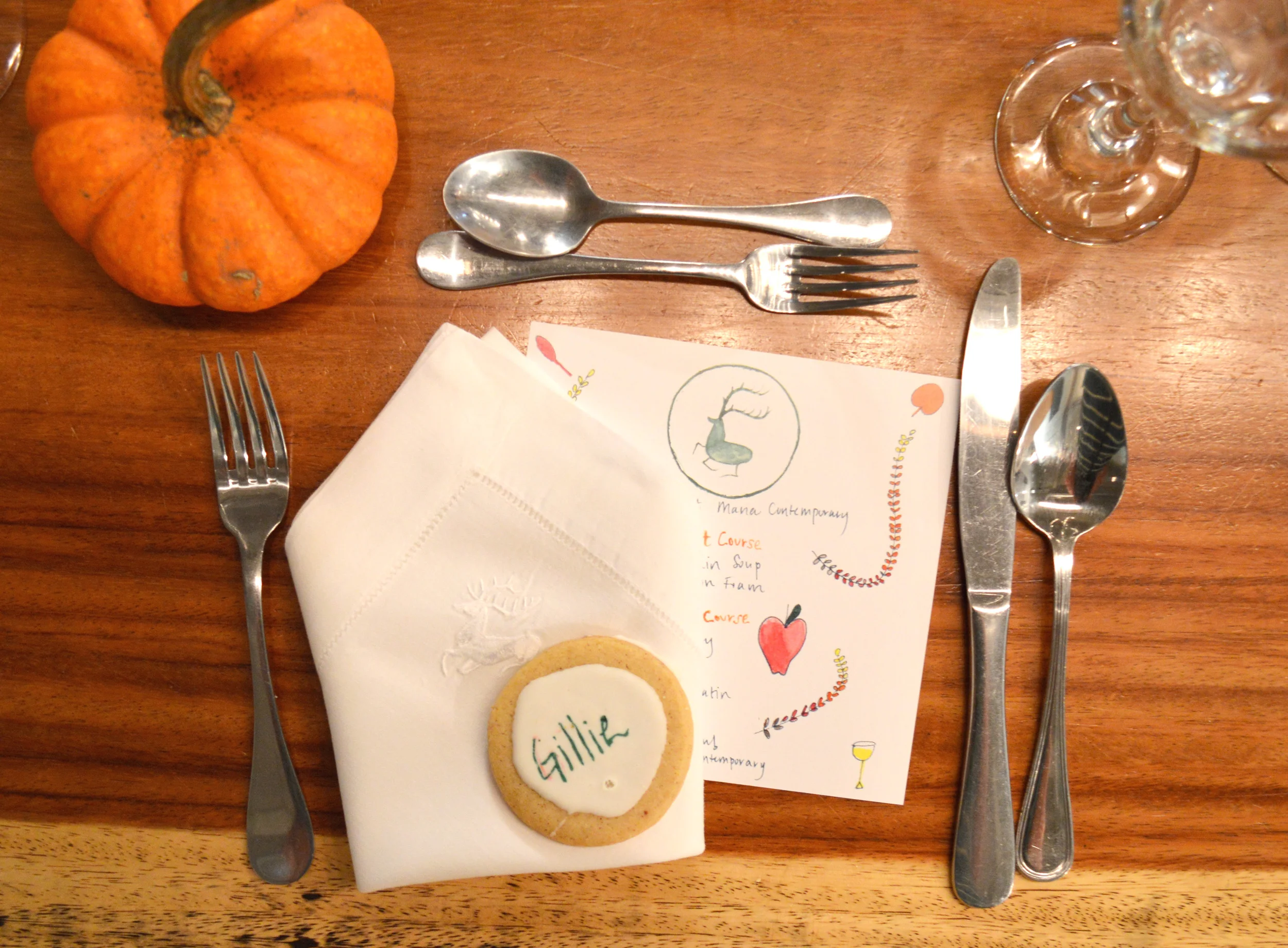 Cookies as table markers.