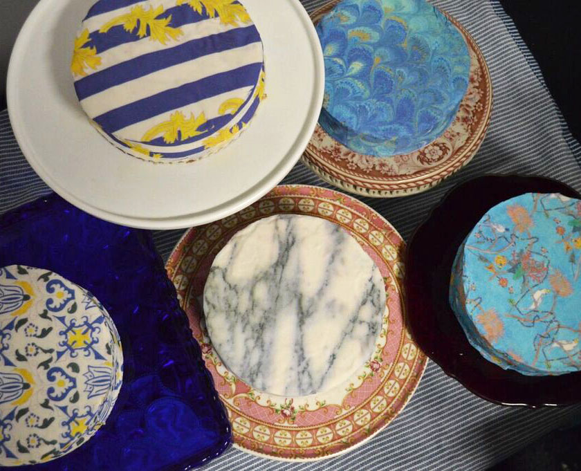 Vanilla Bean Truffle Frosting Cakes with #Chefaniesheets!