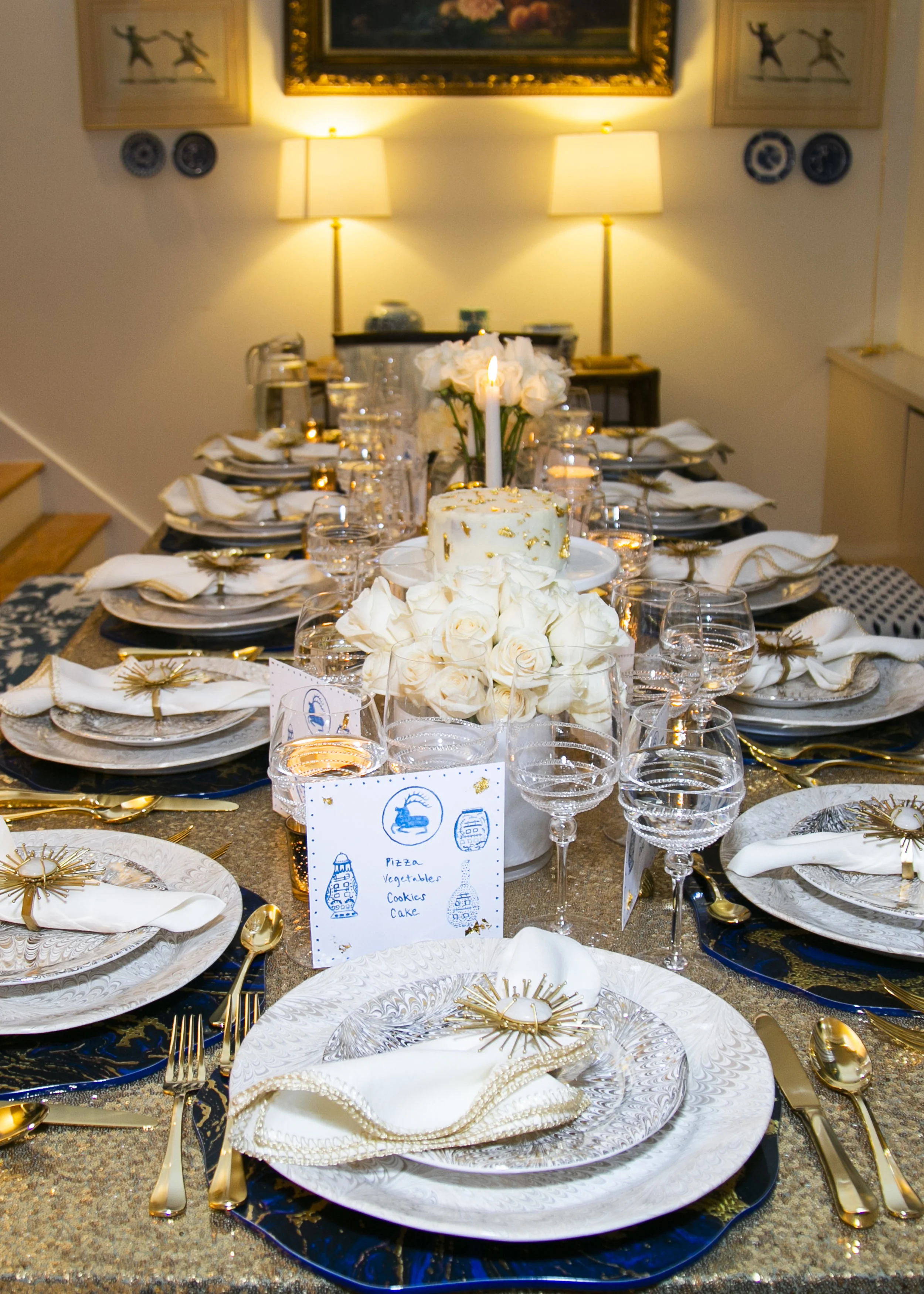 Gold Table with tableware from Juliska and Kim Seybert