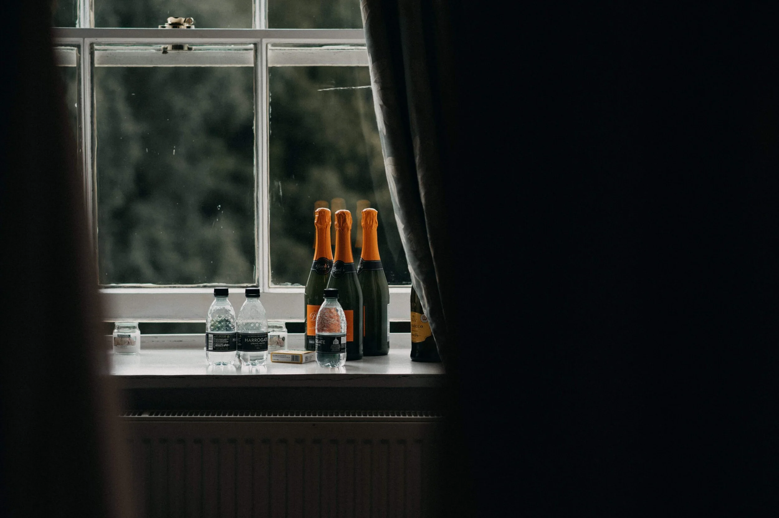 Lincolnshire documentary wedding photographer
