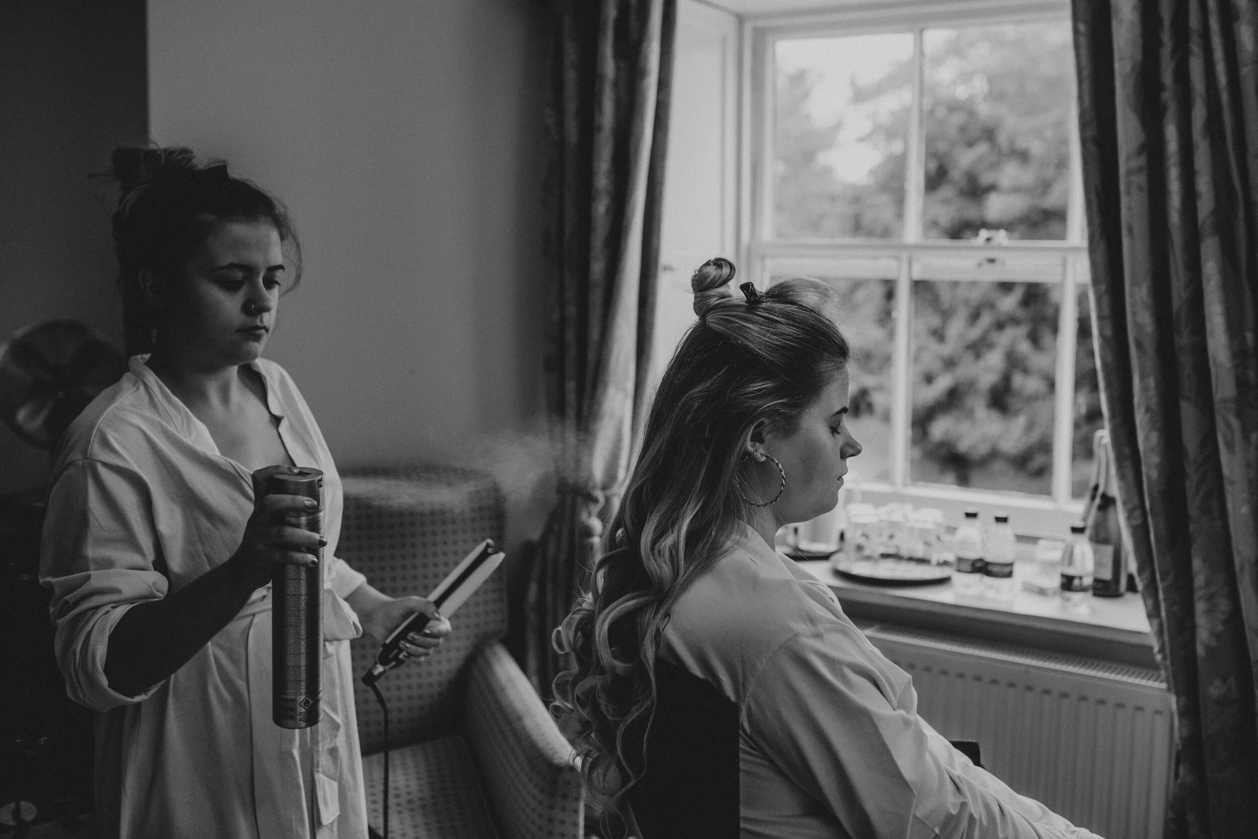Lincolnshire documentary wedding photographer