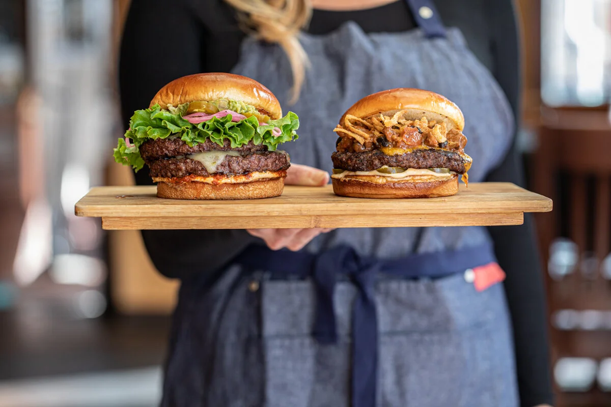 firechief - FiremansBurger - Chili Burger - 72DPI.jpg