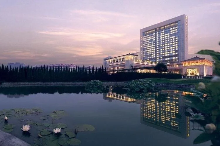 Shangri-la-xian.jpg