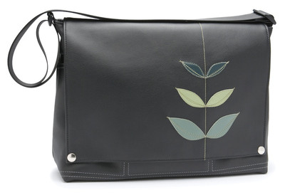 black_sprout_grande.jpg
