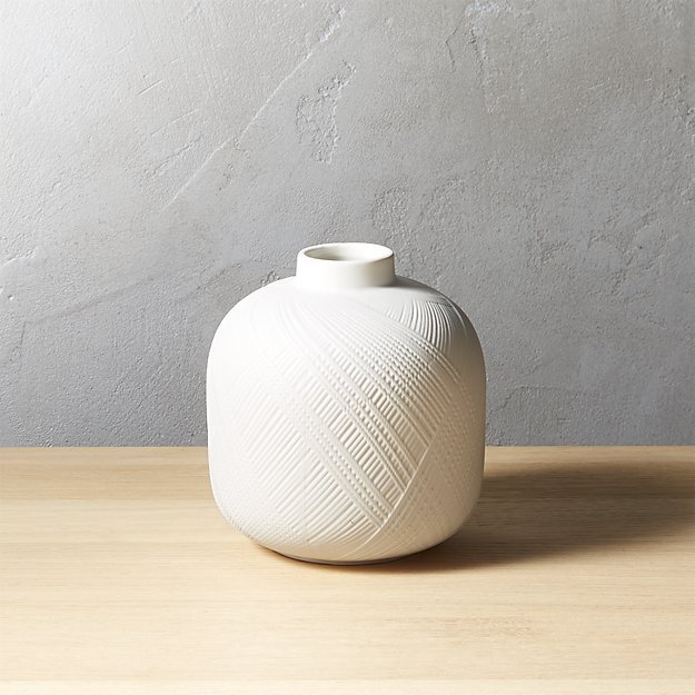 Yarn Texture Vase 5.5" w x 5.75" t x 1.5" $6 (19)