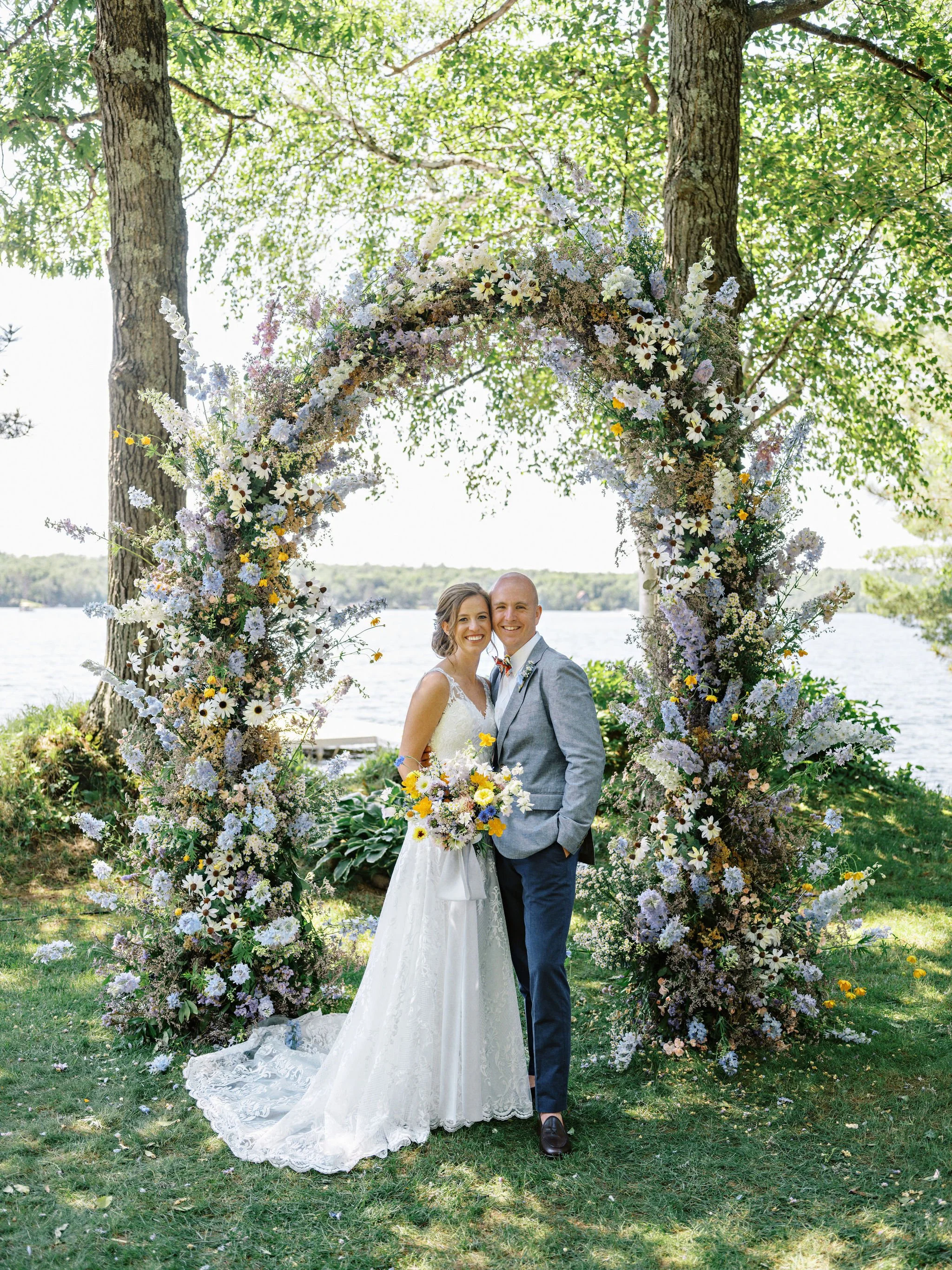Real Wedding: Becca + Hunter: Lakeside Wildflowers