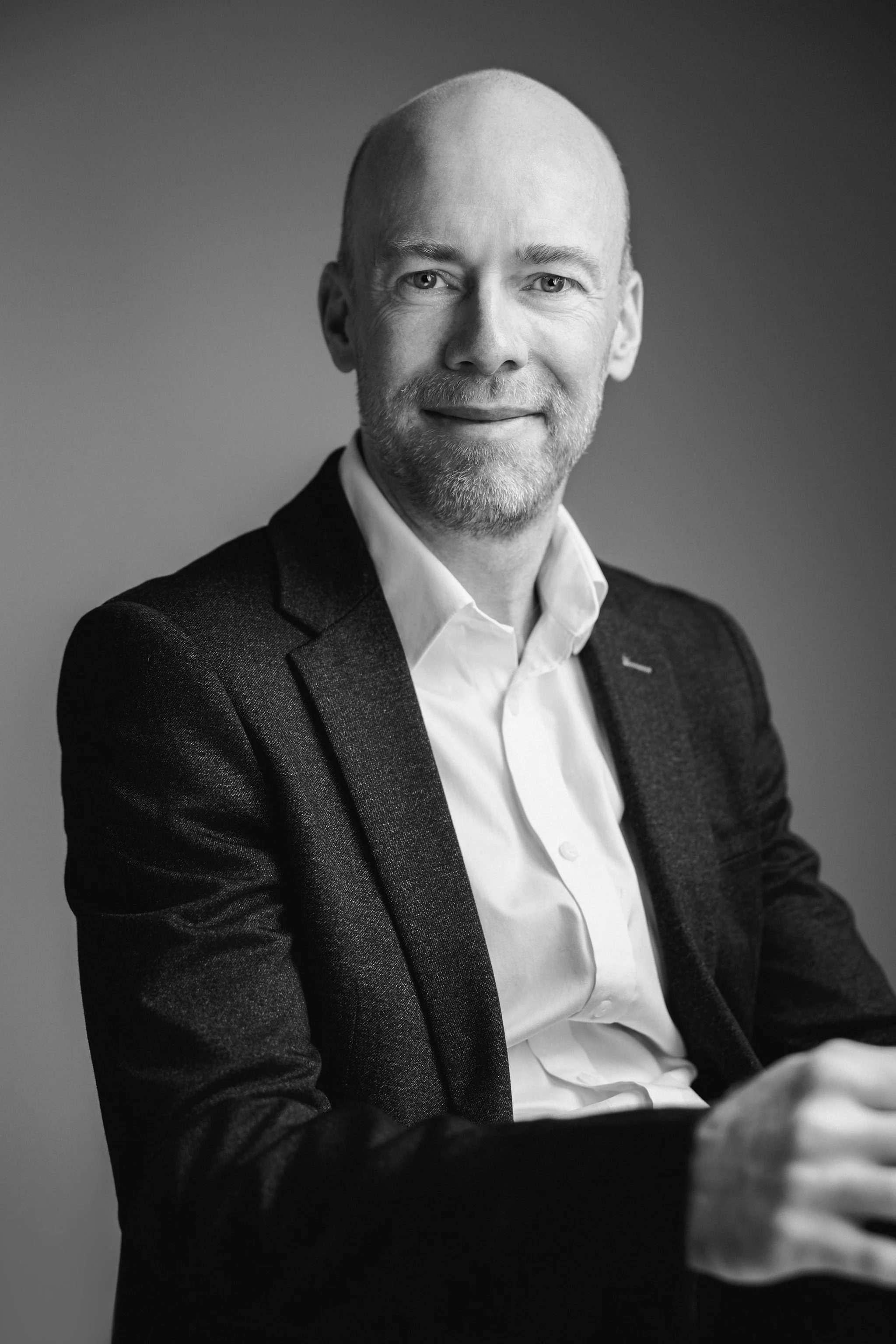 Mat Lo Vancouver Professional Headshot Photographer57.jpg