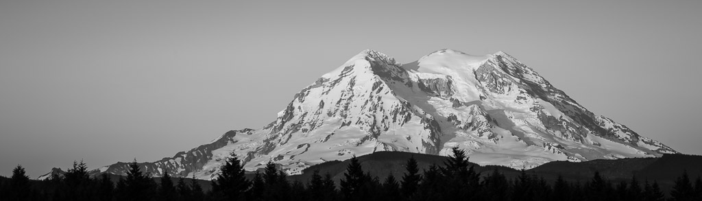 Mt Rainier panorama black & white