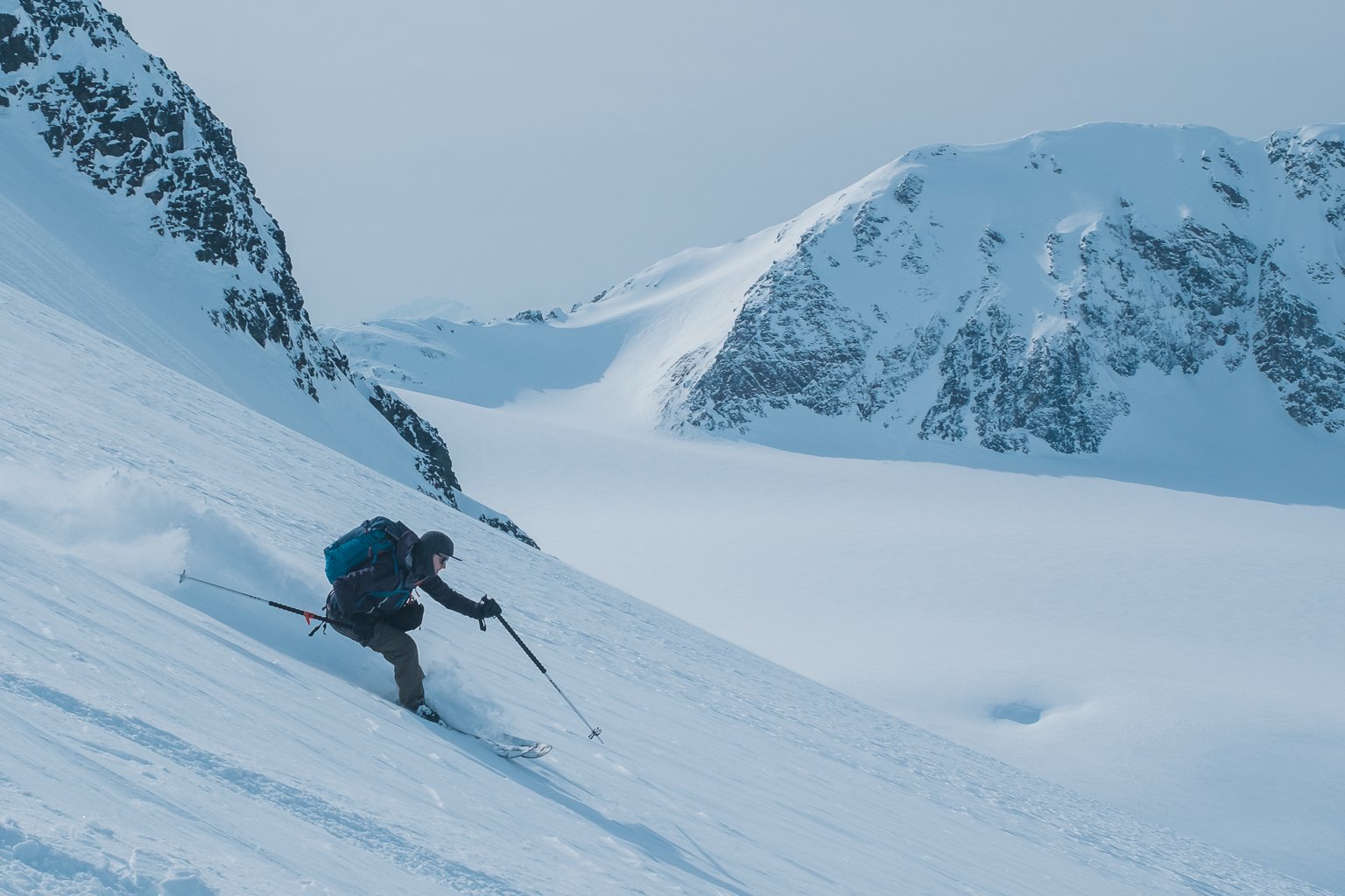 20230315-19_CMeder_XT20_Kees_and_Claire_Hut_Skiing_with_Ruffs-615.jpg