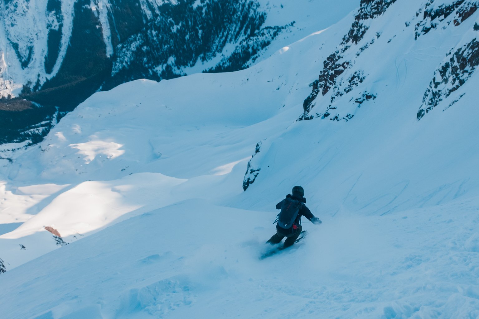 20230315-19_CMeder_XT20_Kees_and_Claire_Hut_Skiing_with_Ruffs-935.jpg