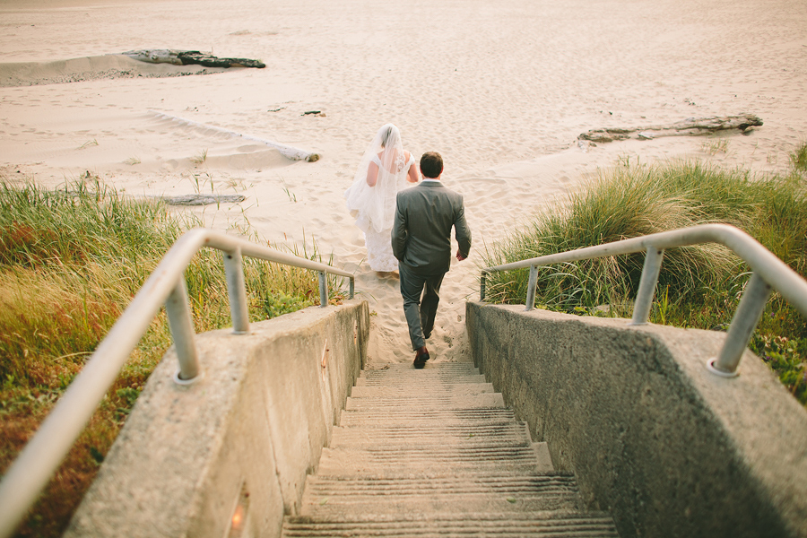 Cannon-Beach-Wedding-039.JPG