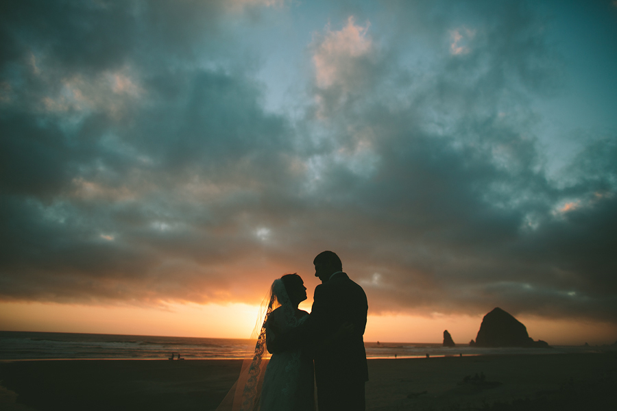 Cannon-Beach-Wedding-061.JPG