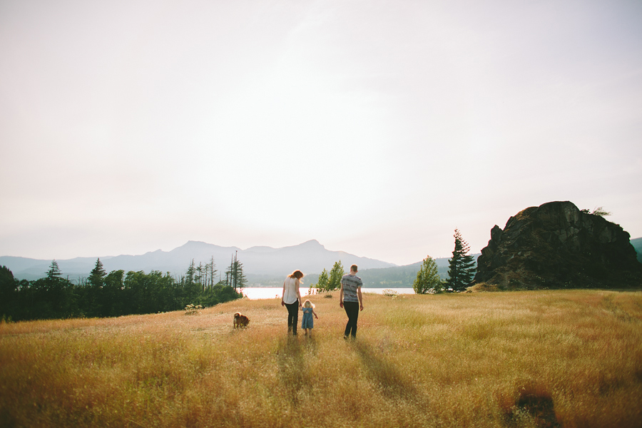 Columbia-River-Gorge-Family-Photographs-4.jpg