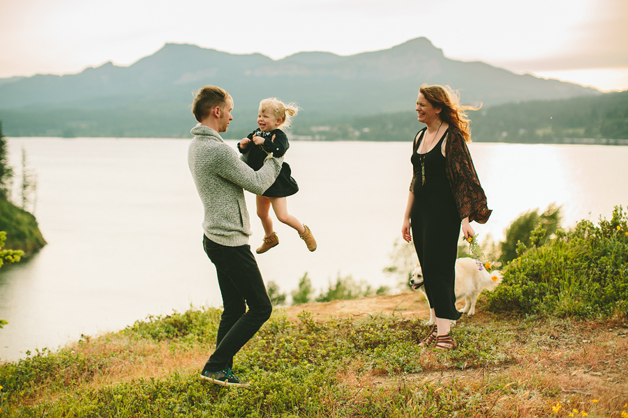 Columbia-River-Gorge-Family-Photographs-27.jpg