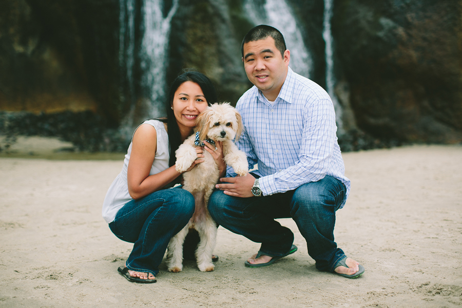 Cannon-Beach-Engagement-Photographs-5.jpg