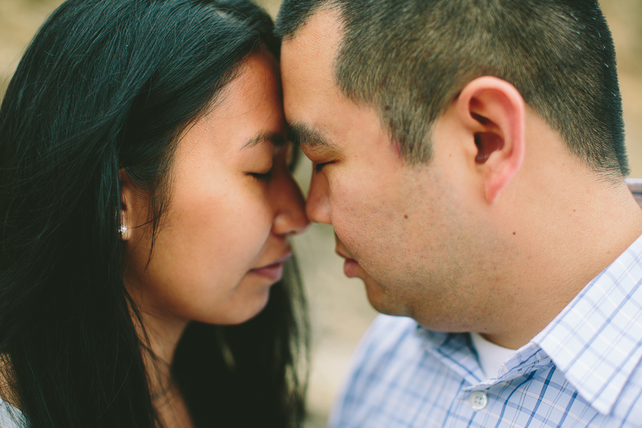 Cannon-Beach-Engagement-Photographs-14.jpg