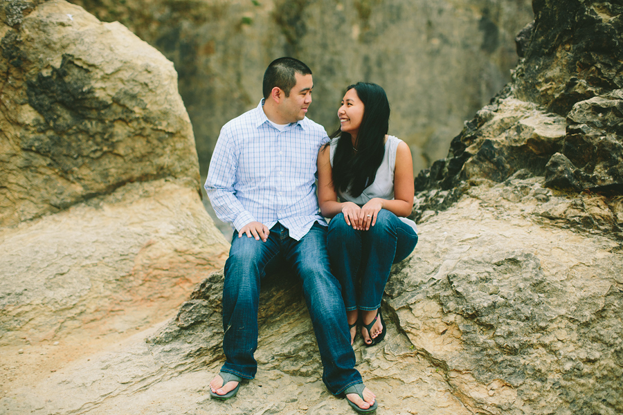 Cannon-Beach-Engagement-Photographs-16.jpg