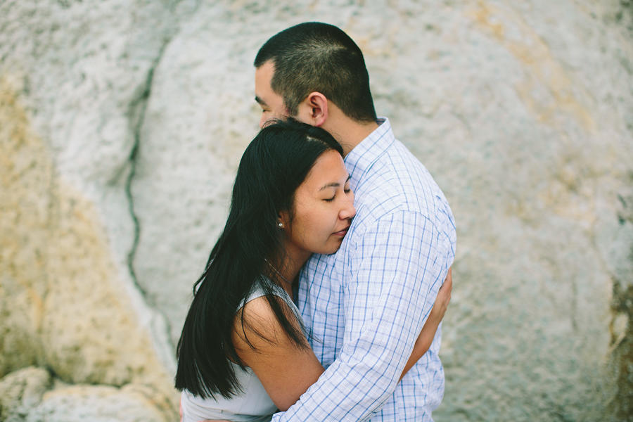 Cannon-Beach-Engagement-Photographs-28.jpg