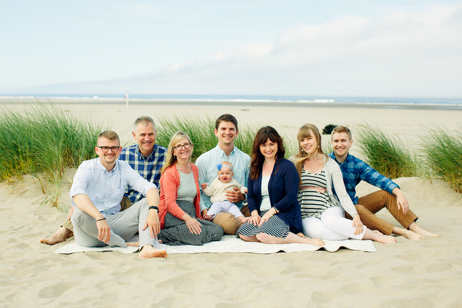 Cannon-Beach-Family-Photographs-1.jpg