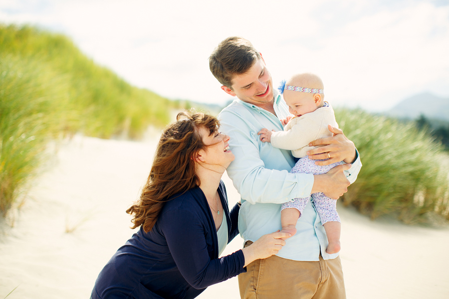 Cannon-Beach-Family-Photographs-5.jpg