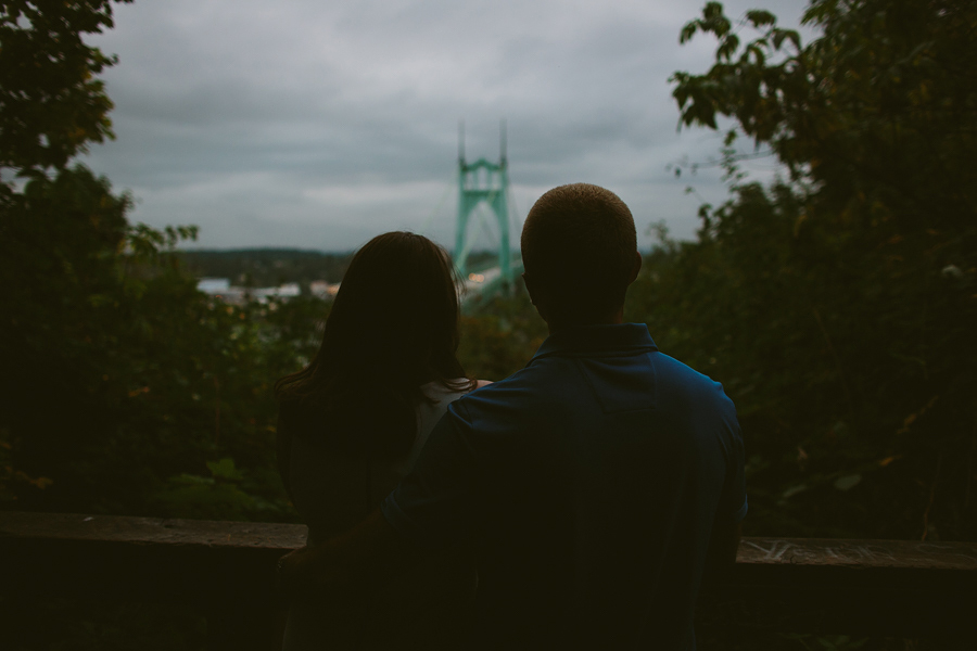 St-Johns-Bridge-Engagement-Photographs-8.jpg