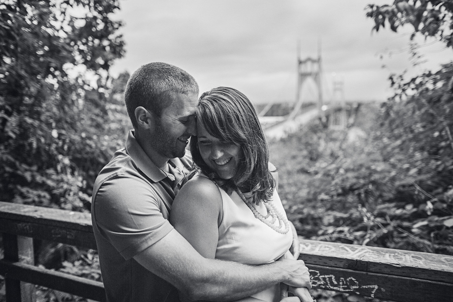 St-Johns-Bridge-Engagement-Photographs-18.jpg