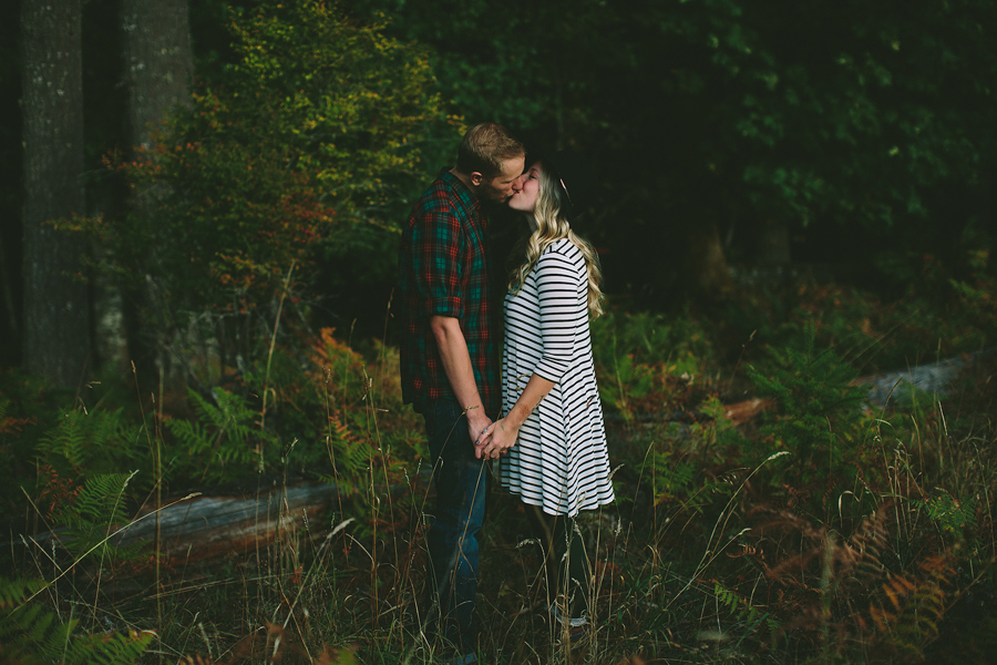 LL-Stub-Stewart-State-Park-Engagement-Photos-15.jpg