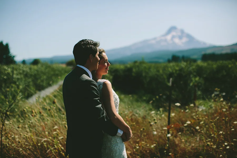 Clarkes-Mountain-Estate-Wedding-30.jpg