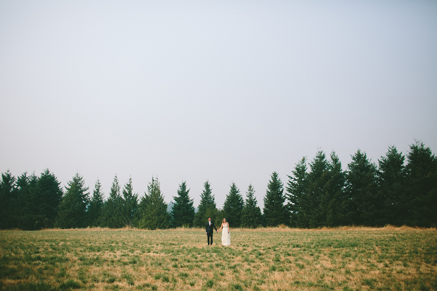 Willamette-Valley-Wedding-Photographs-30.jpg