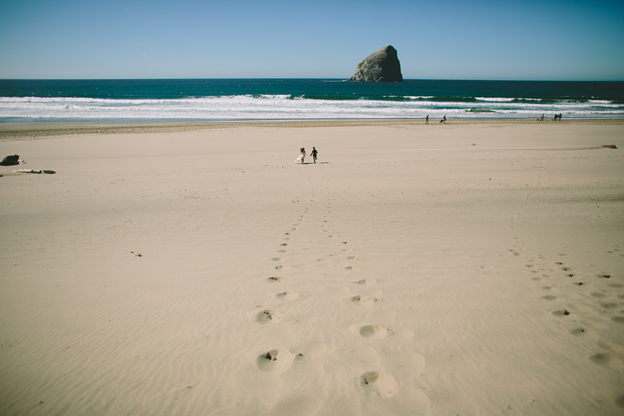 Pacific-City-Wedding-24.jpg