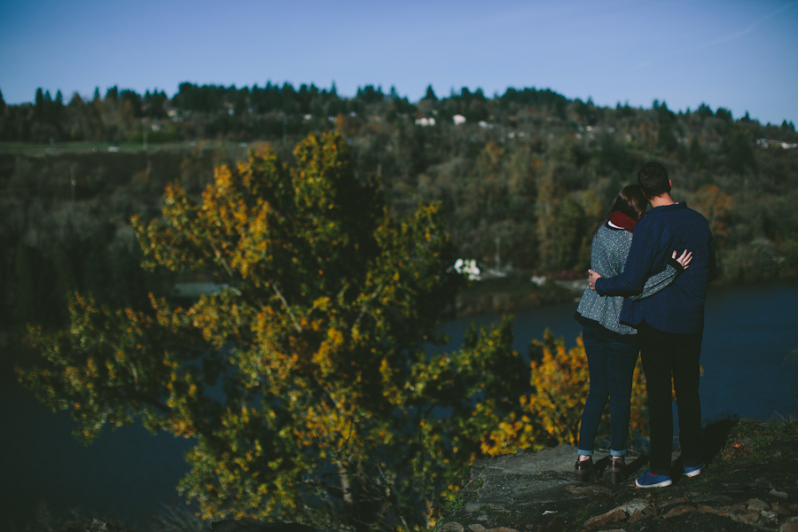 Oregon-City-Engagement-Photographs-3.jpg