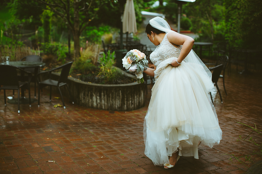 McMenamins-Edgefield-Wedding-48.jpg