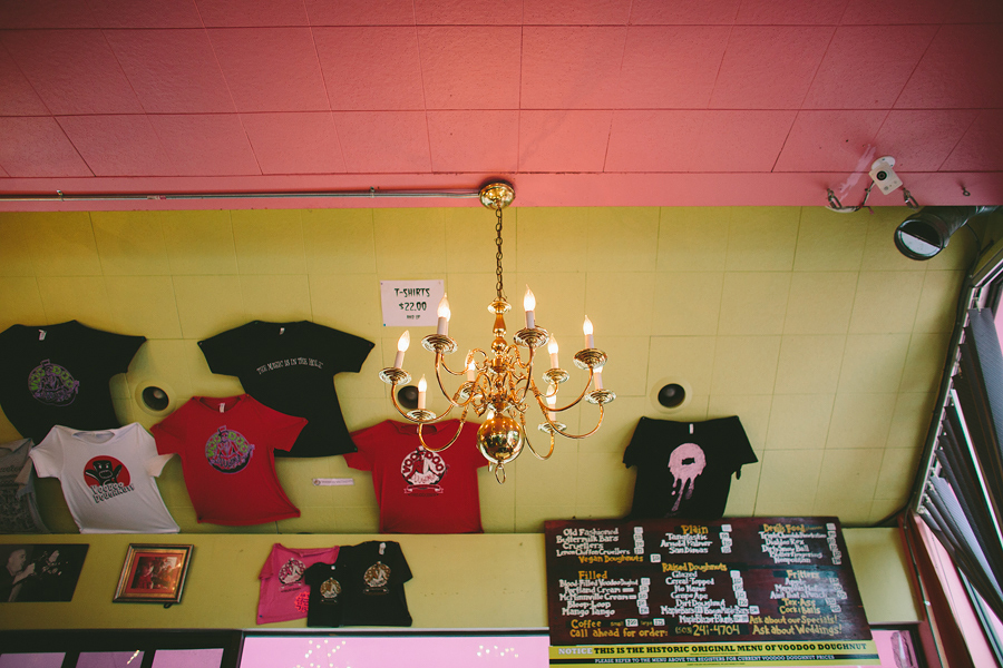 Voodoo-Donuts-Wedding-42.jpg