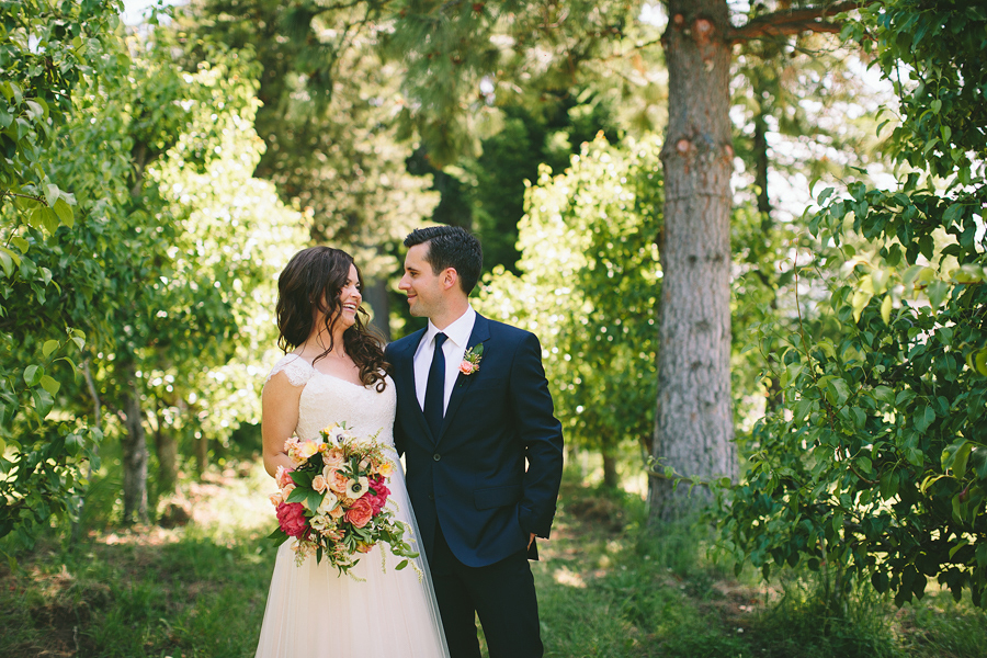 Mt-Hood-Organic-Farms-Wedding-16.jpg