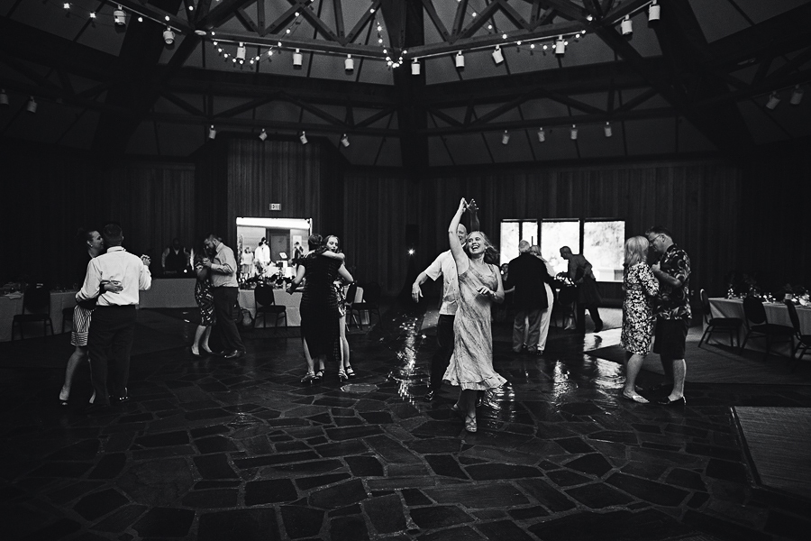 World-Forestry-Center-Wedding-83.jpg
