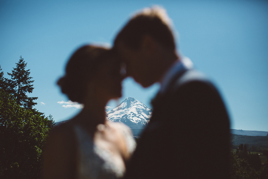 Mt-Hood-Wedding-Organic-Farms-Wedding-Photographs-25.jpg