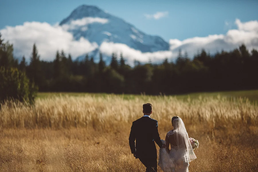 Mt-Hood-Bed-and-Breakfast-Wedding-Photos-78.jpg