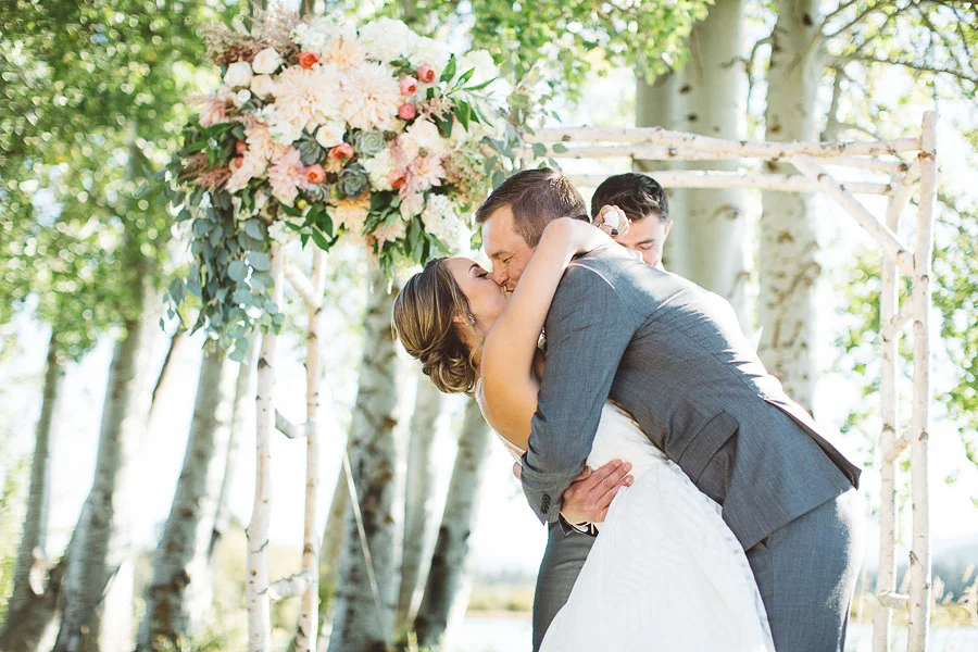 Black-Butte-Ranch-Wedding-Photos-95.jpg