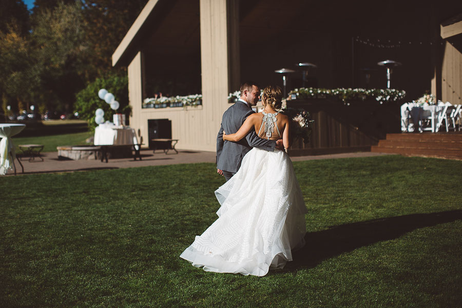 Black-Butte-Ranch-Wedding-Photos-102.jpg