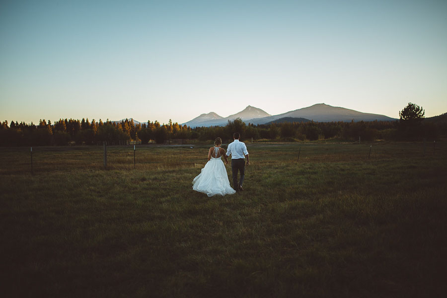 Black-Butte-Ranch-Wedding-Photos-146.jpg