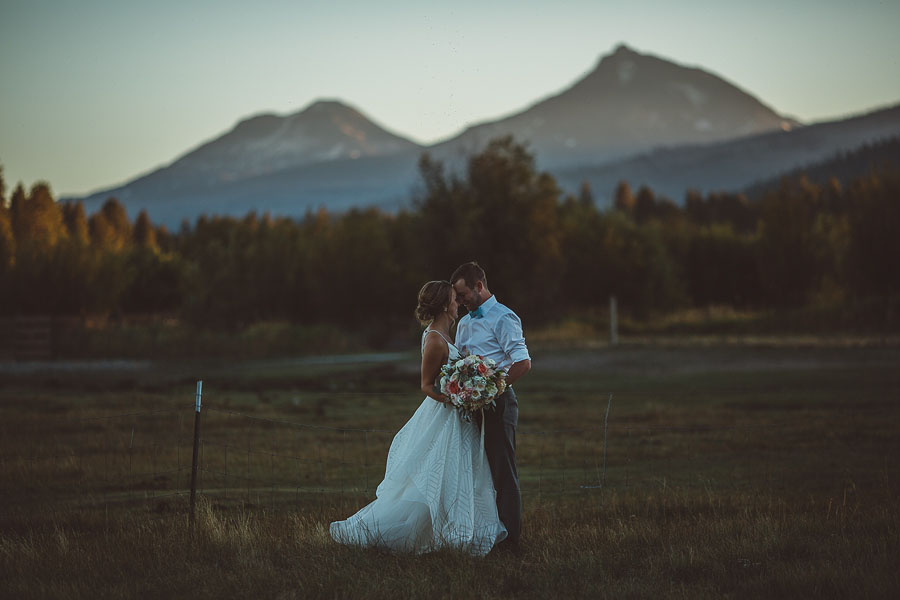 Black-Butte-Ranch-Wedding-Photos-155.jpg