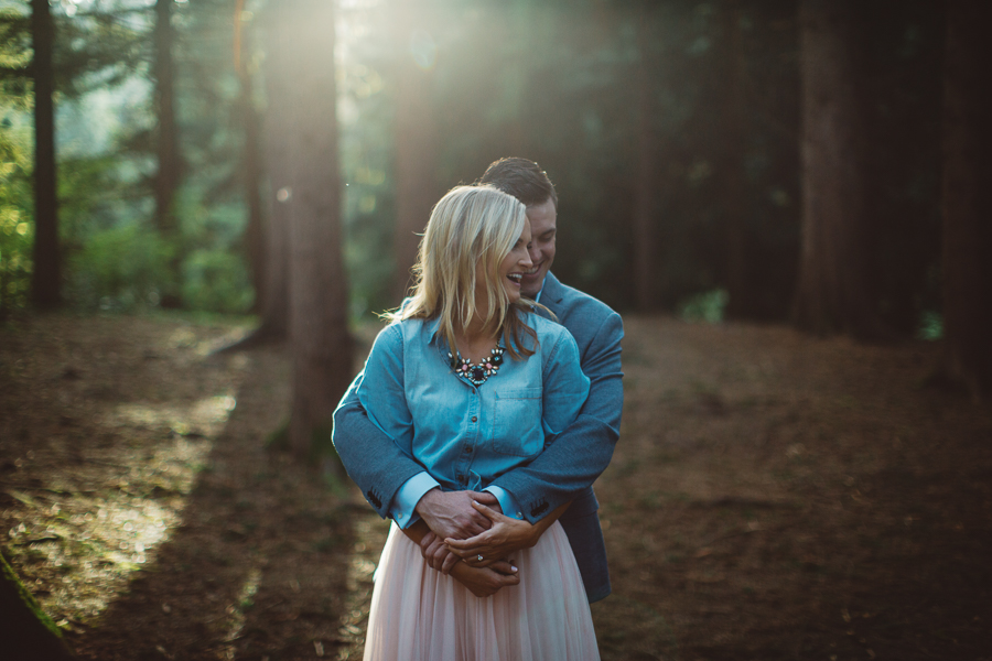 Hoyt-Arboretum-Engagement-Photographs-10.jpg