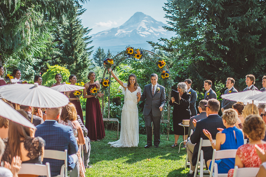 Mt-Hood-Organic-Farms-Wedding-Photographs-78.jpg